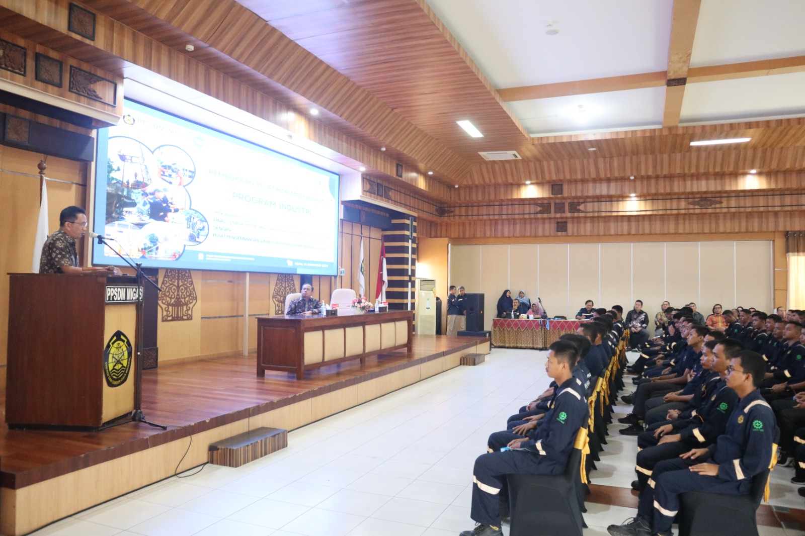 Tekan Angka Pengangguran, Pemkab Muba Latih Putra Putri Terbaik ke PPSDM Migas Cepu