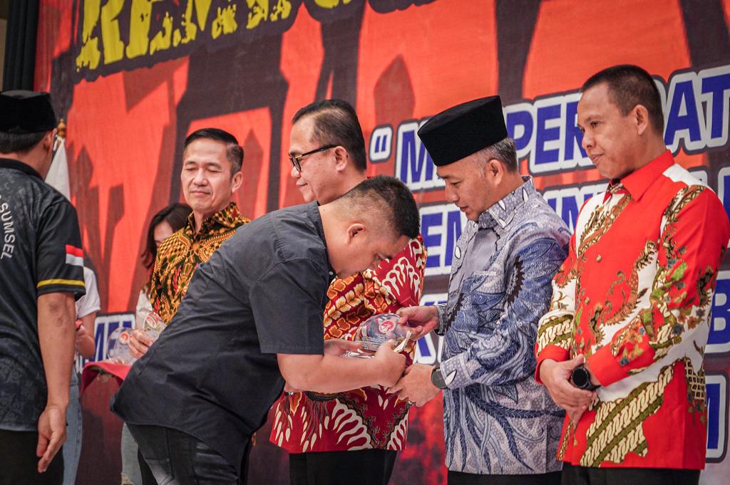 Diganjar Award oleh Aktivis Sumsel, PJ Bupati Apriyadi Dinilai Beri Pengaruh Positif