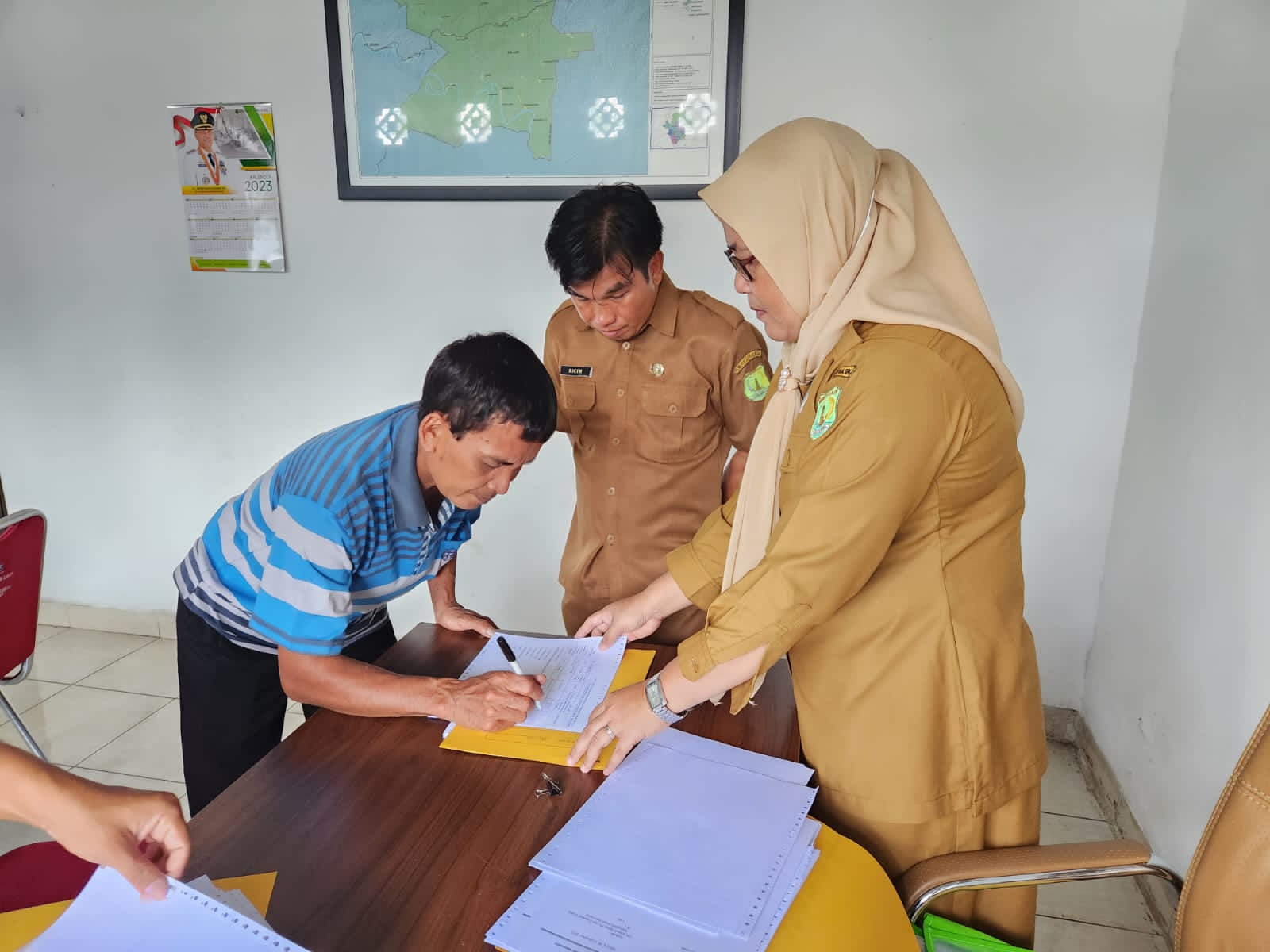 Pembangunan Jembatan Rako, Warga yang Terdampak Terima Ganti Rugi