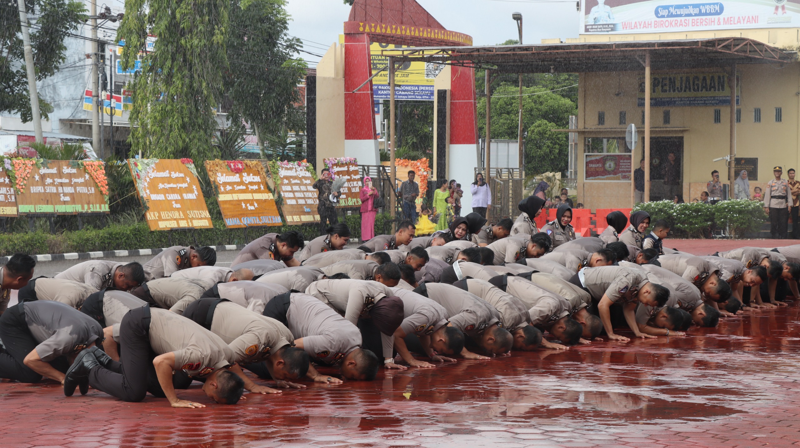 73 Personil Polres Muba Dinaikkan Pangkat