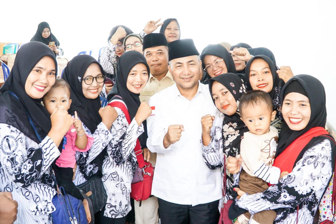 Guru di Lalan Ikut Dorong Apriyadi, Dukungan Jadi Calon Bupati Muba Terus Mengalir