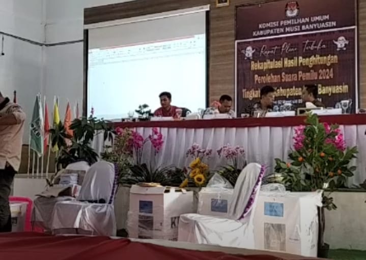 Atas Rekomendasi Bawaslu, Buka Kotak Suara pada Rapat Pleno Terbuka Tingkat Kabupaten Muba