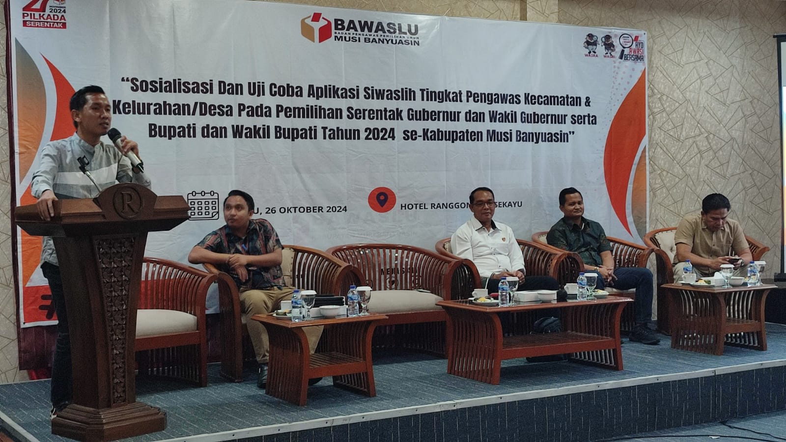 Optimalkan Pengawasan Pilkada Muba 2024, Bawaslu Muba Sosialisasikan Aplikasi Siwaslih di Tingkat Kecamatan Hingga ke Desa