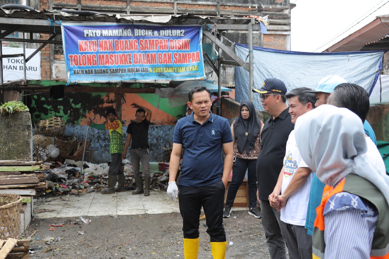 Pj Wali Kota Palembang Turun Langsung Inventarisir Masalah Sampah