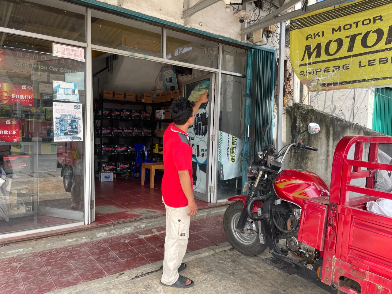 Motor Karyawan Istana Baterai Digondol Pelaku Curanmor