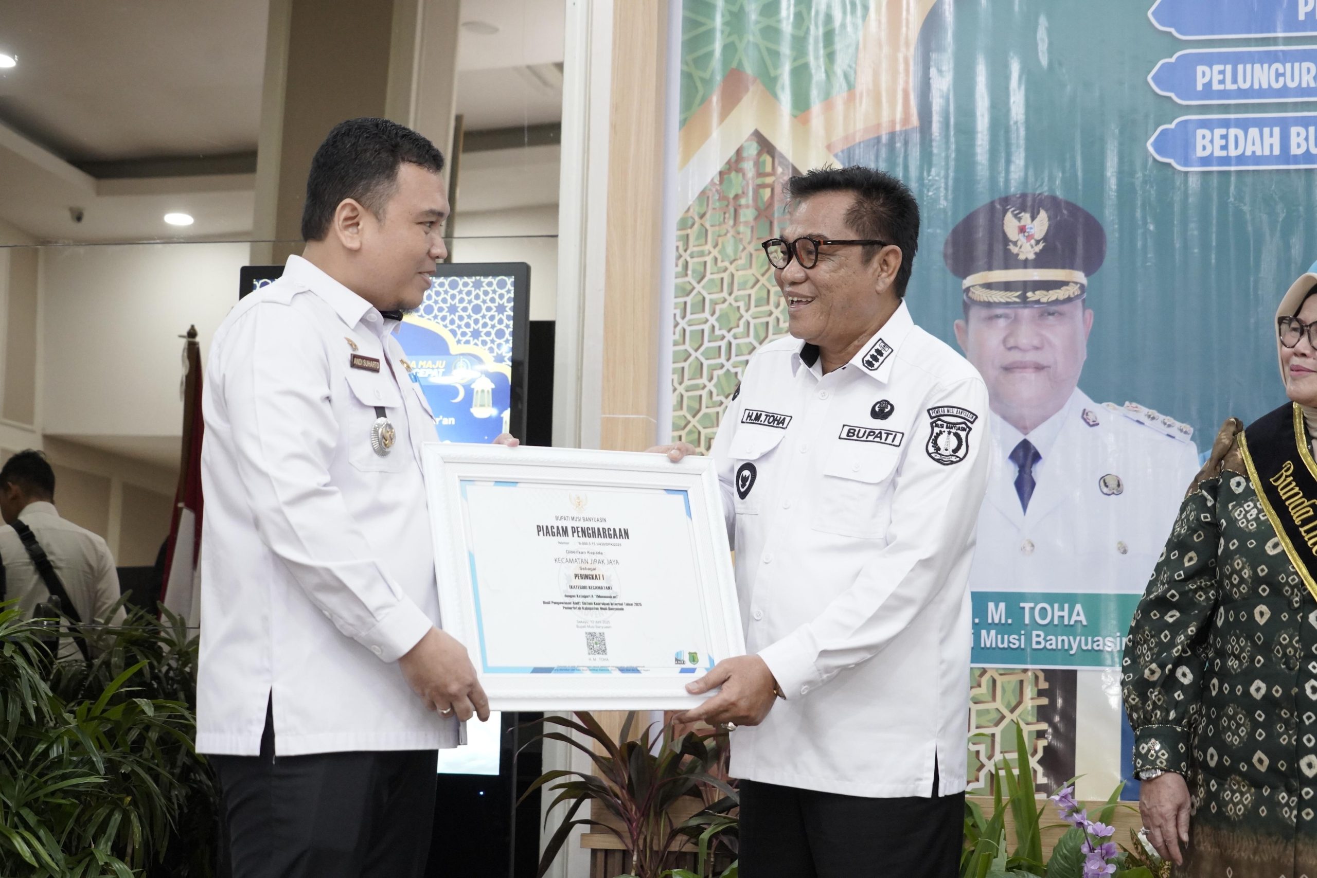 Kembali Tunjukkan Eksistensi, Kecamatan Jirak Jaya Raih Dua Penghargaan Bupati Muba Sekaligus