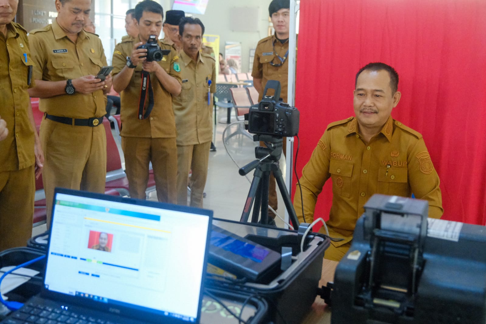Wabup Muba Resmikan Inovasi Paduka Antat Muba : Pemerintah Bukan untuk Dilayani, Tapi Melayani