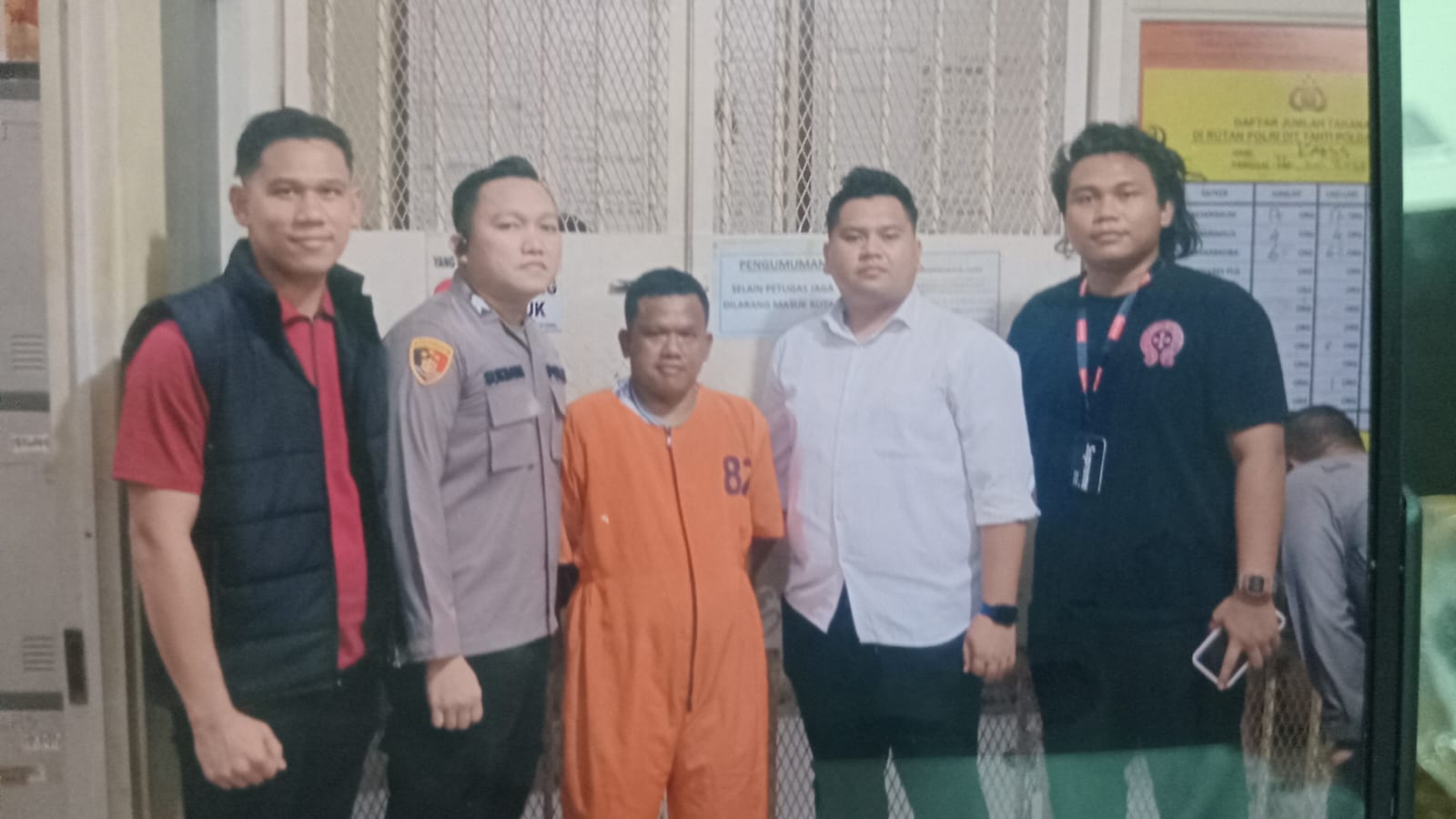 Polisi Tangkap Pria Viral Live Video Mesum di Akun Instagram