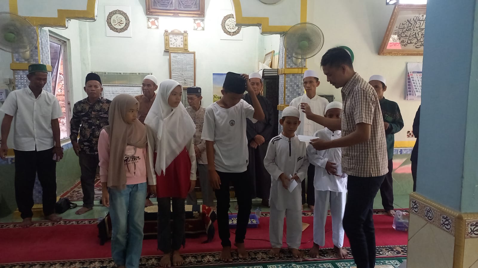 Disupport Kapolda, Forum Media dan Wartawan Polda Sumsel Santuni 150 Anak Yatim