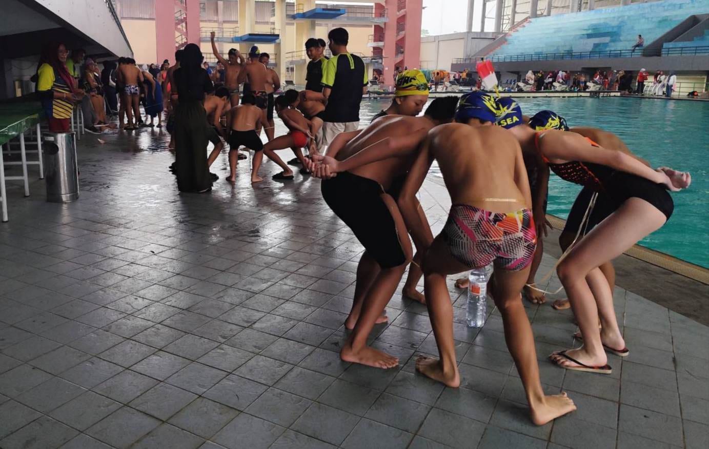 Tak Hanya Lomba Renang, Tirta Sriwijaya Aquatic Club Merahkan Meriahkan HUT ke-80 RI dengan Berbagai Perlombaan