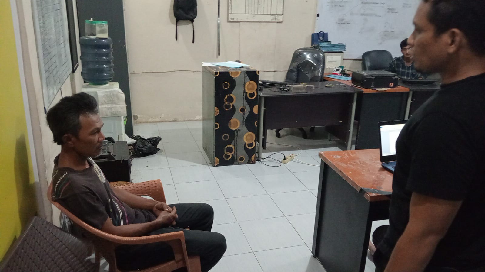 Diduga Selingkuh dengan Istrinya, Herianton Tusuk Septian Hingga Tewas