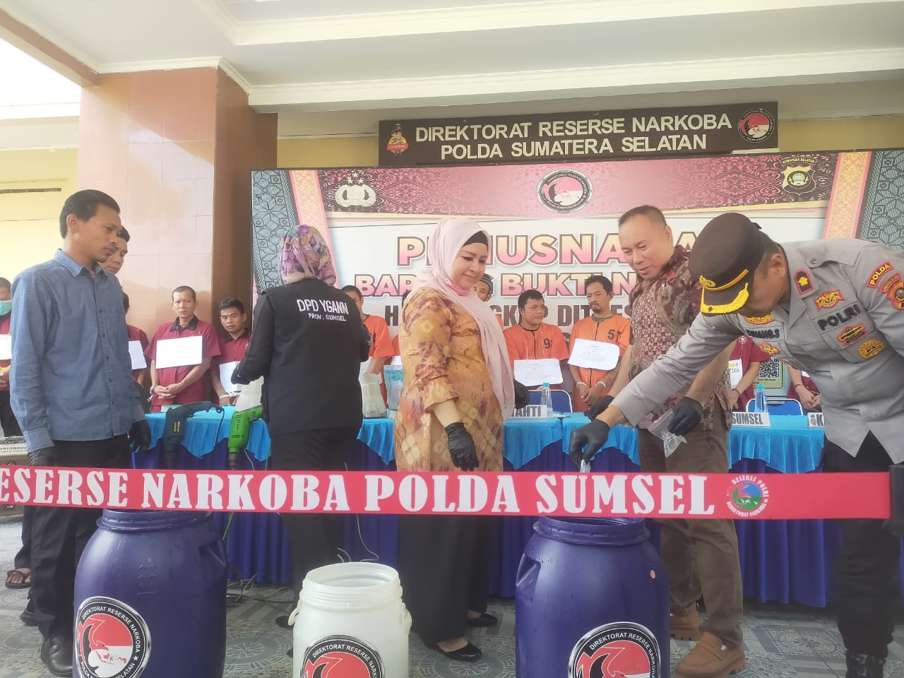Polda Sumsel Musnahkan 1,7 Kilogram Sabu dan 6.404 Butir Ekstasi
