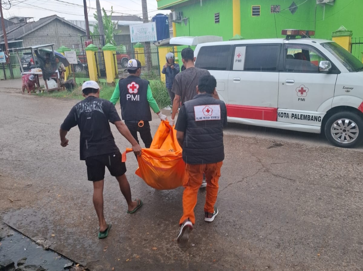Pekerja Bengkel Las di Perumahan PNS Pemkot Palembang Diduga Tewas Kesetrum