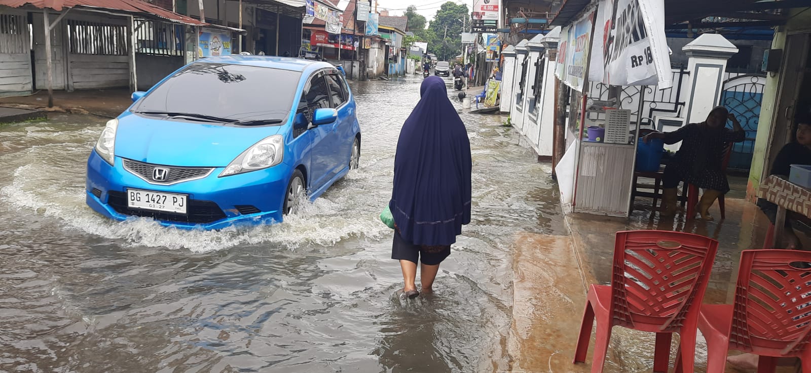 Hujan Deras Sejak Subuh, Palembang Kembali Diterjang Banjir