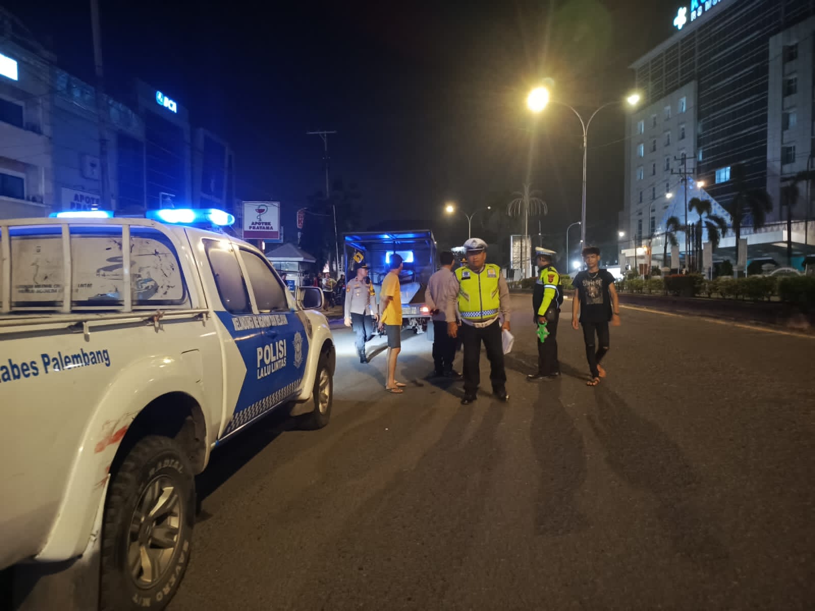 Lakalantas di Jalan Jenderal Sudirman Palembang, Pejalan Kaki Ditabrak Hingga Tewas