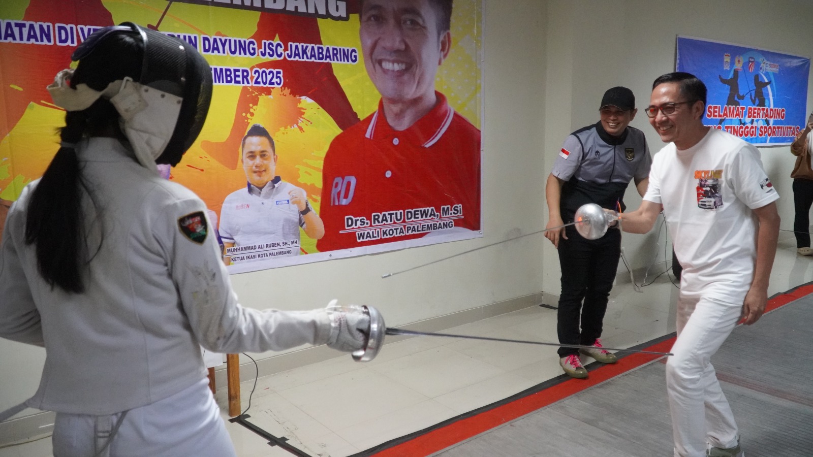 Wali Kota Palembang Buka Kejurda Anggar Walikota Cup, Targetkan Sumsel Kembali Jadi Kiblat Nasional