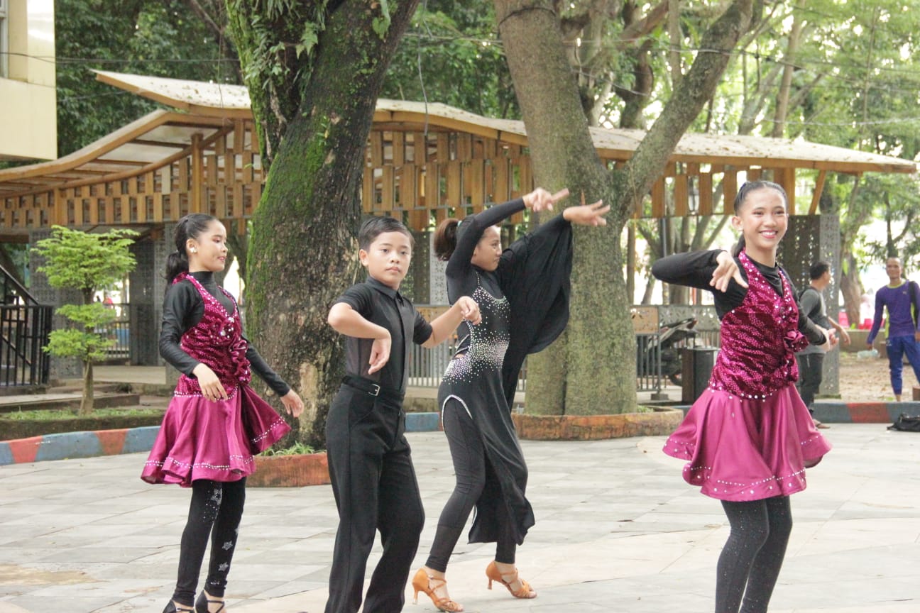 Empati Mengalir di Panggung Kambang Iwak