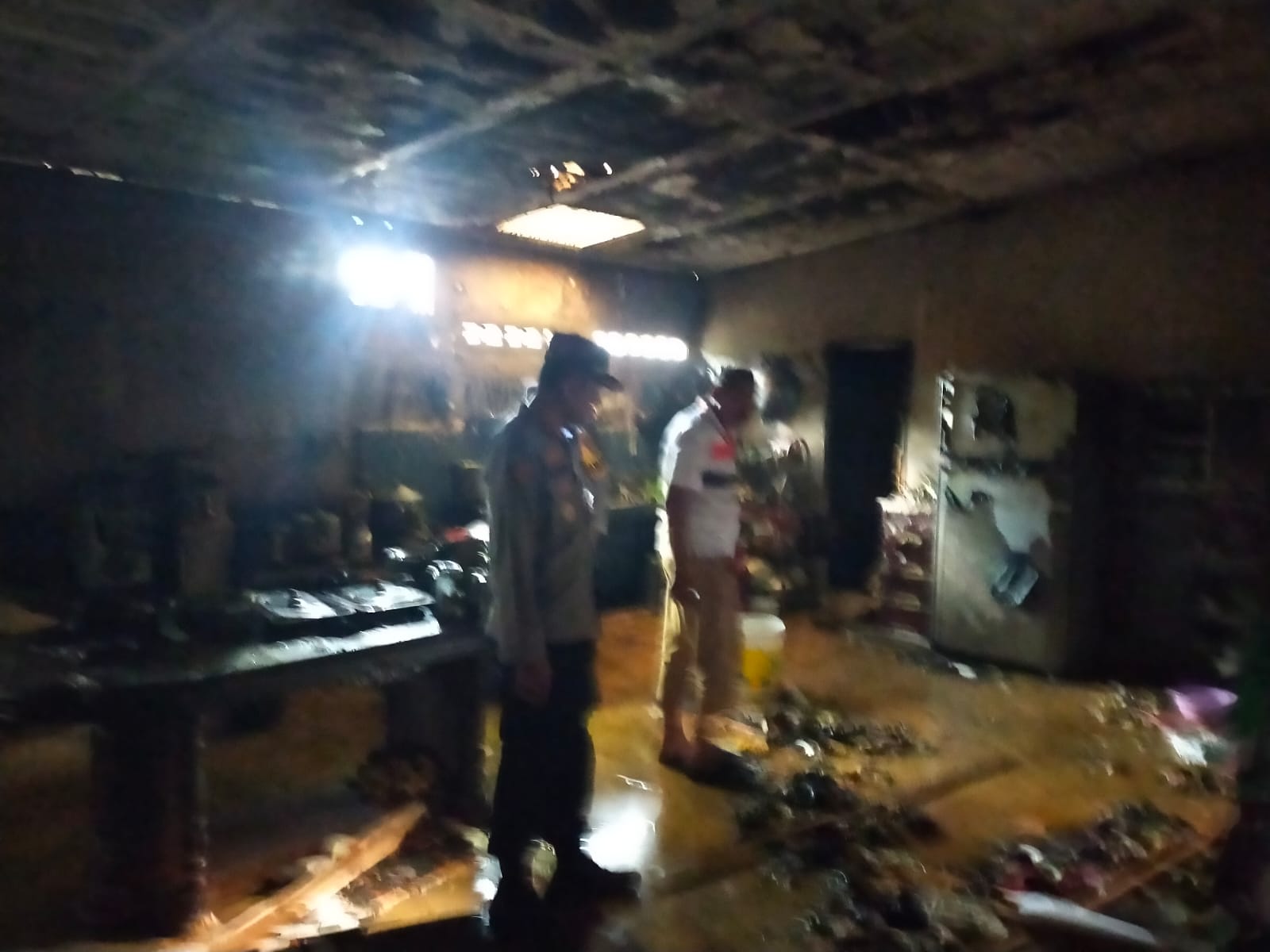 Tabung LPG 12 Kg Bocor, Sembilan Warga Termasuk Dua Balita Alami Luka Bakar di Palembang