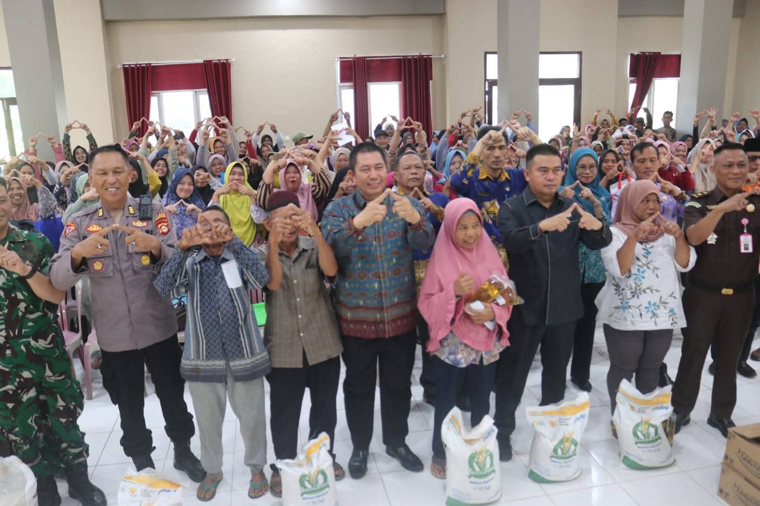 18 Ribu Lebih Warga Terima Bantuan Pangan, Pemkot Pagar Alam Salurkan Beras dan Minyak