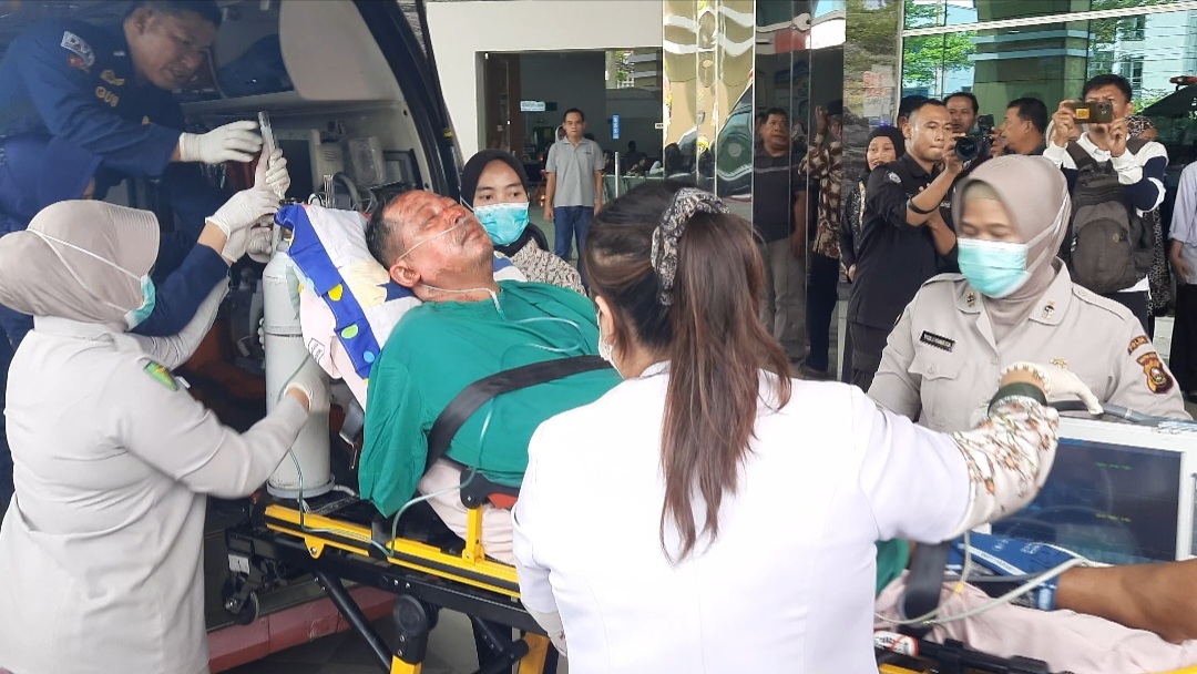 Selamat dari Bus ALS Terbakar, Ngadiono Dirujuk Gunakan Helikopter