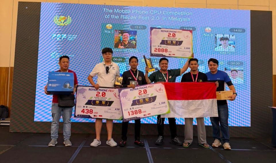 Kalahkan Teknisi dari 7 Negara, Putra Sumsel Juara Repair Phone Fest 2026 di Malaysia