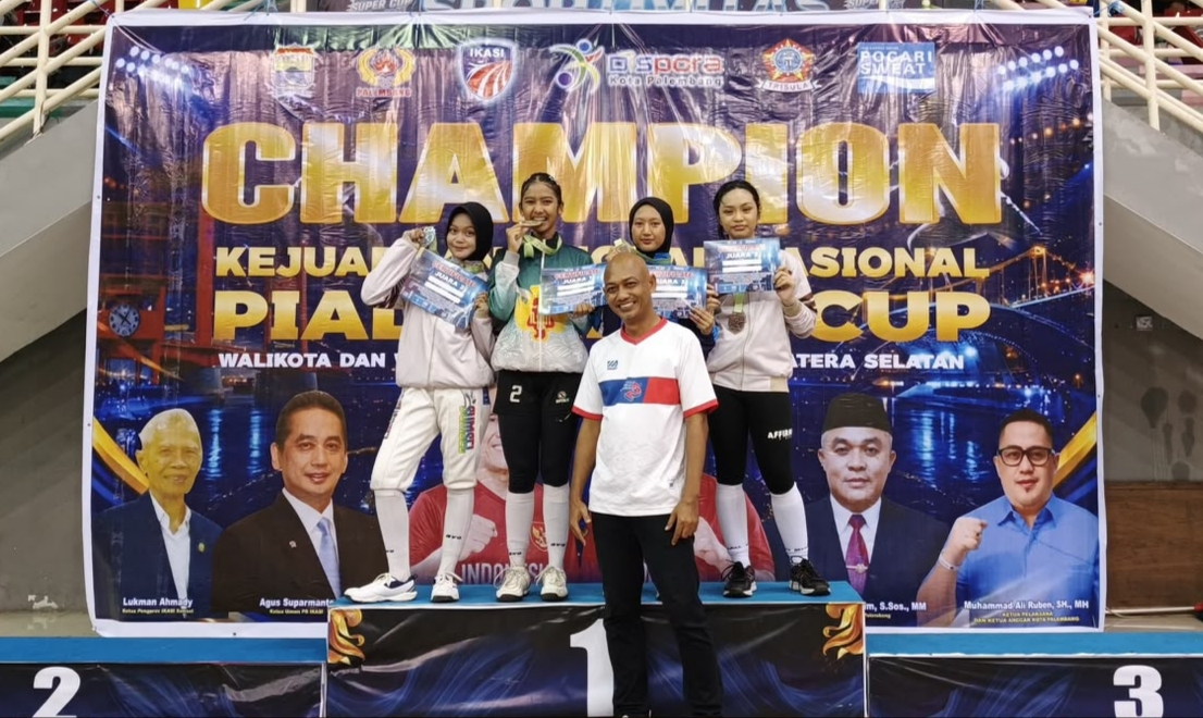 Tampil Gemilang di Kejurnas Anggar RDPS Cup 2026, Alya Rubiya Yuki Bawa Pulang Dua Perak