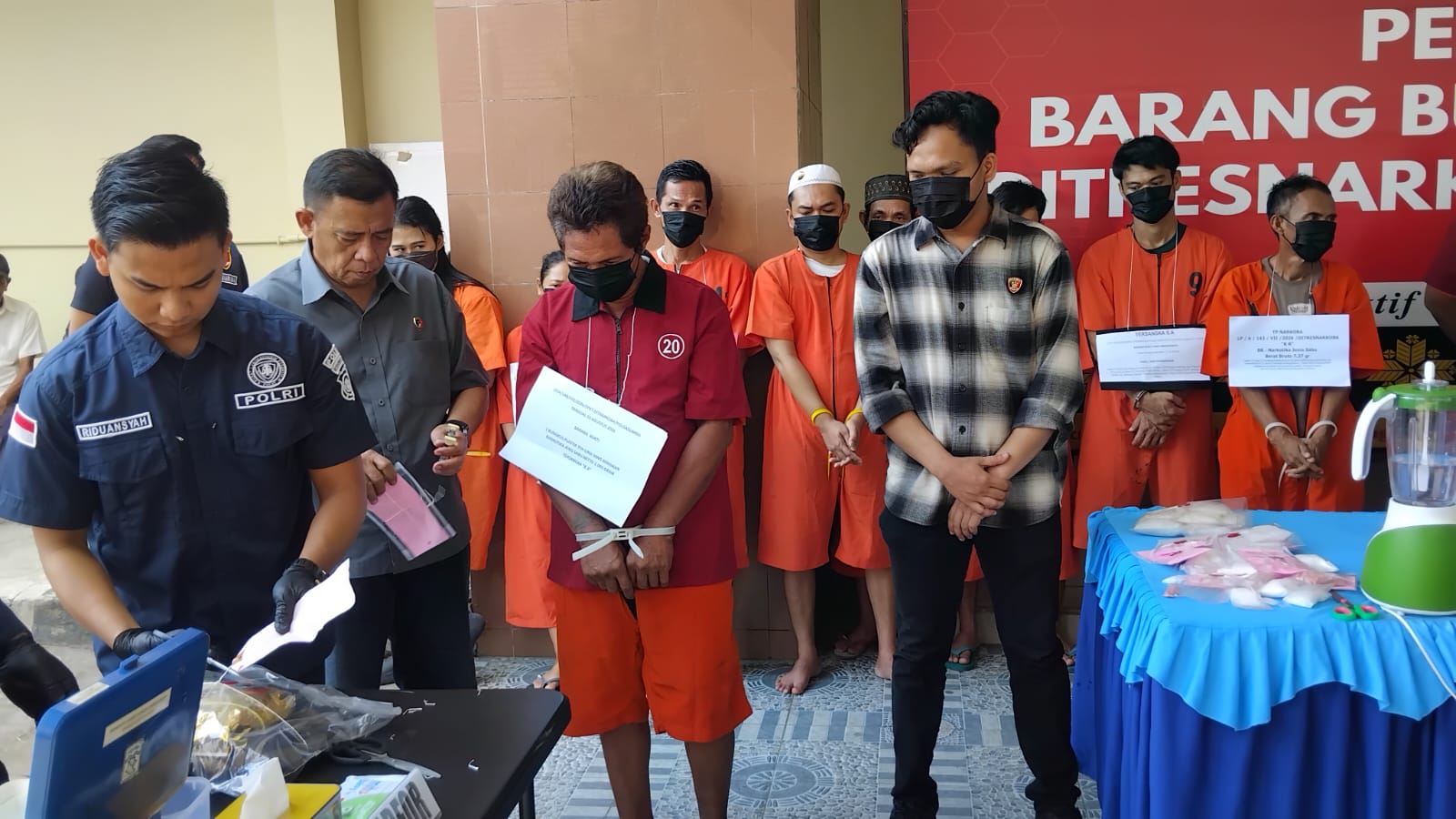 Upah Rp5 Juta Sekali Antar, Kurir Sabu 1,04 Kg Diciduk di Palembang